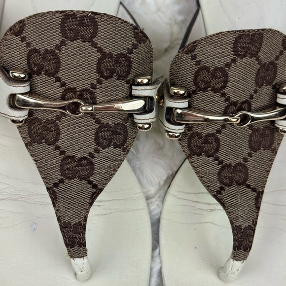 Gucci White and Brown Designer Sandals with Monogram Size 7 1/2 - Picture 5 of 13